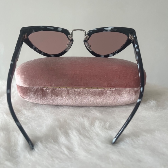 MIU MIU  - SPECIAL PROJECT SMU 10V - Sunglasses